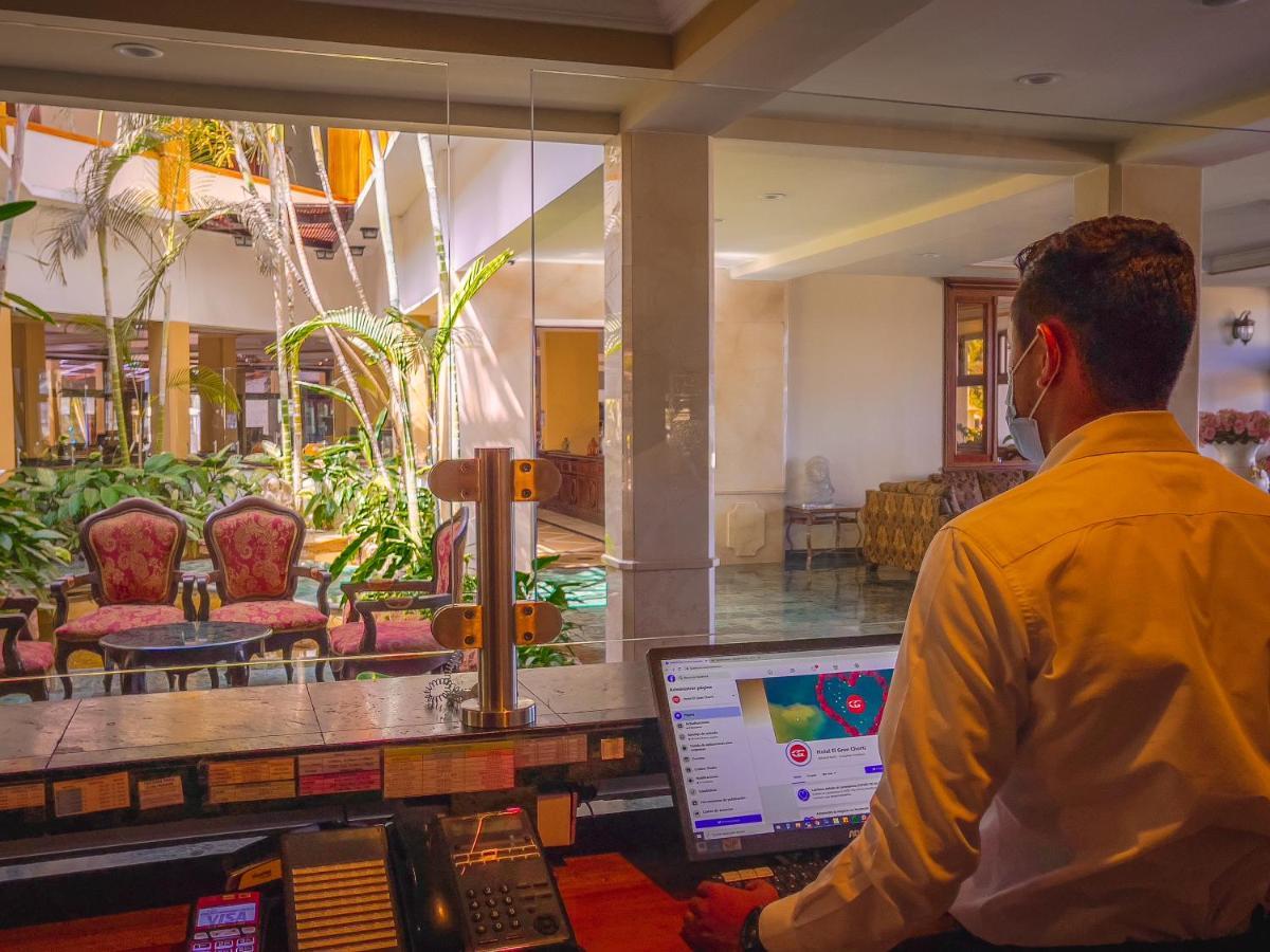 אסקיפולס Hotel El Gran Chorti מראה חיצוני תמונה