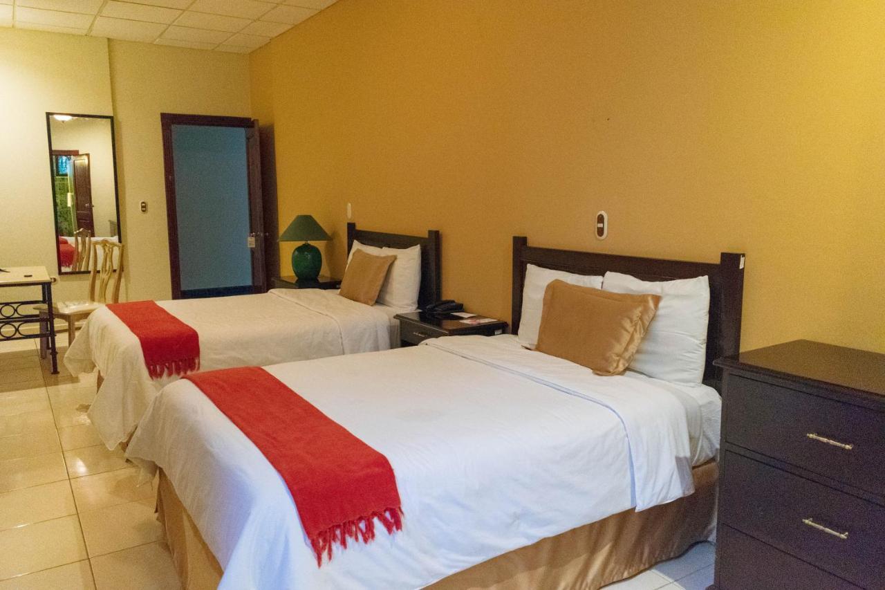 אסקיפולס Hotel El Gran Chorti מראה חיצוני תמונה